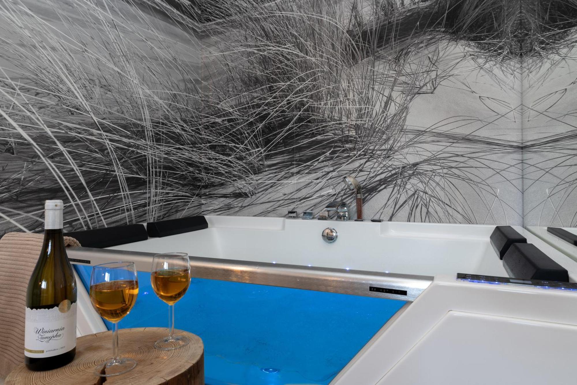 Apartament Z Jacuzzi & Sauna Chillout Kołobrzeg Buitenkant foto