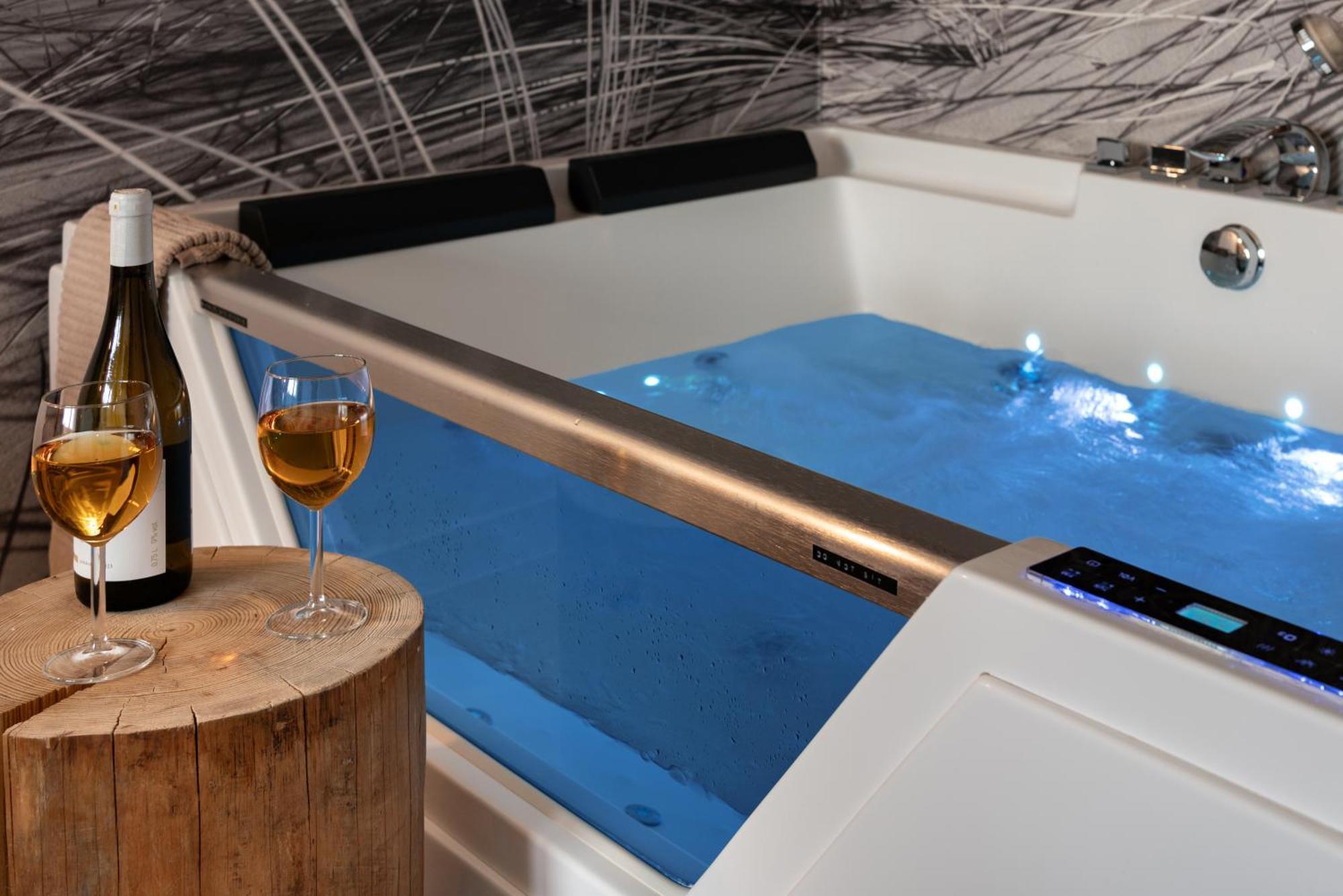 Apartament Z Jacuzzi & Sauna Chillout Kołobrzeg Buitenkant foto
