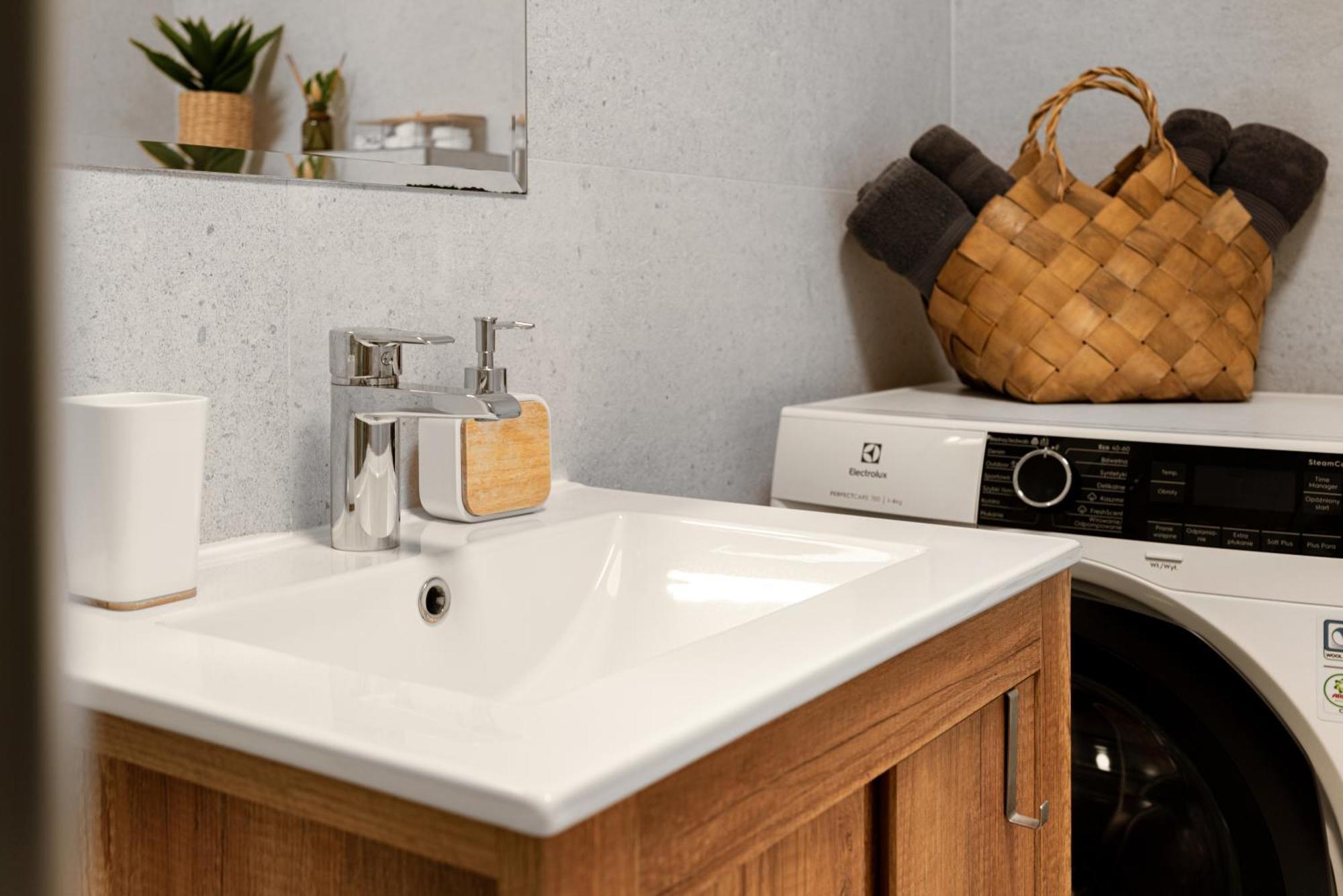 Apartament Z Jacuzzi & Sauna Chillout Kołobrzeg Buitenkant foto